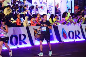 BIB: 
                            <button type="button" onclick="openModal(24203124)" class="btn btn-primary btn-sm float-right btn-popup" data-toggle="modal" data-target=".modal-high-quality">
                        <i class="fas fa-shopping-cart"></i> Add to Cart
                    </button>
                                            <button type="button" onclick="isThisMe(24203124, true)" class="btn btn-success btn-sm float-right btn-popup btn-isme hidden" data-toggle="tooltip" data-placement="bottom" title="นี่คือรูปของคุณใช่ไหม คลิกที่นี่เพื่อเอาเข้าอัลบั้ม">
                        <i class="fas fa-plus"></i> Add to album
                    </button>
                    <button type="button" onclick="isThisMe(24203124, false)" class="btn btn-warning btn-sm float-right btn-popup btn-isnotme hidden">
                        <i class="fas fa-ban"></i> Remove from album
                    </button>